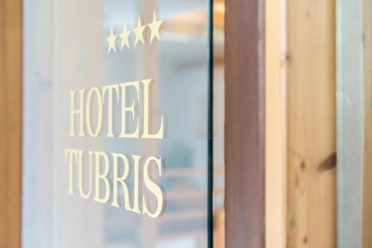 קמפו טורס Hotel Tubris מראה חיצוני תמונה