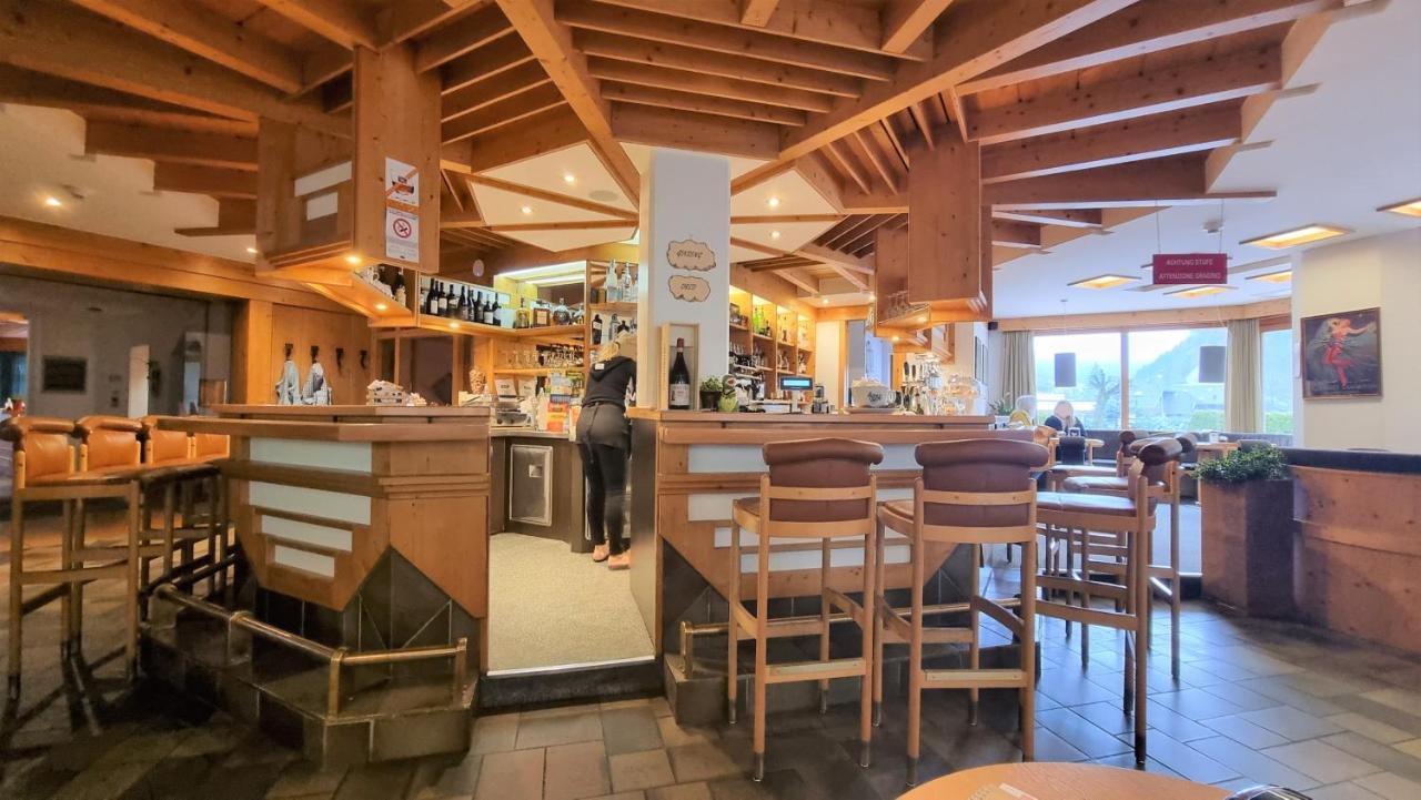 קמפו טורס Hotel Tubris מראה חיצוני תמונה