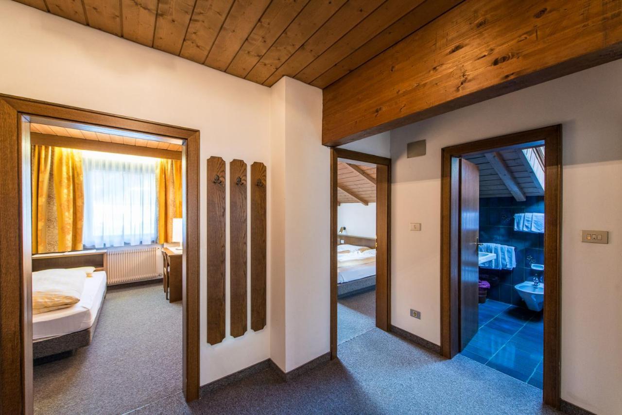 קמפו טורס Hotel Tubris מראה חיצוני תמונה