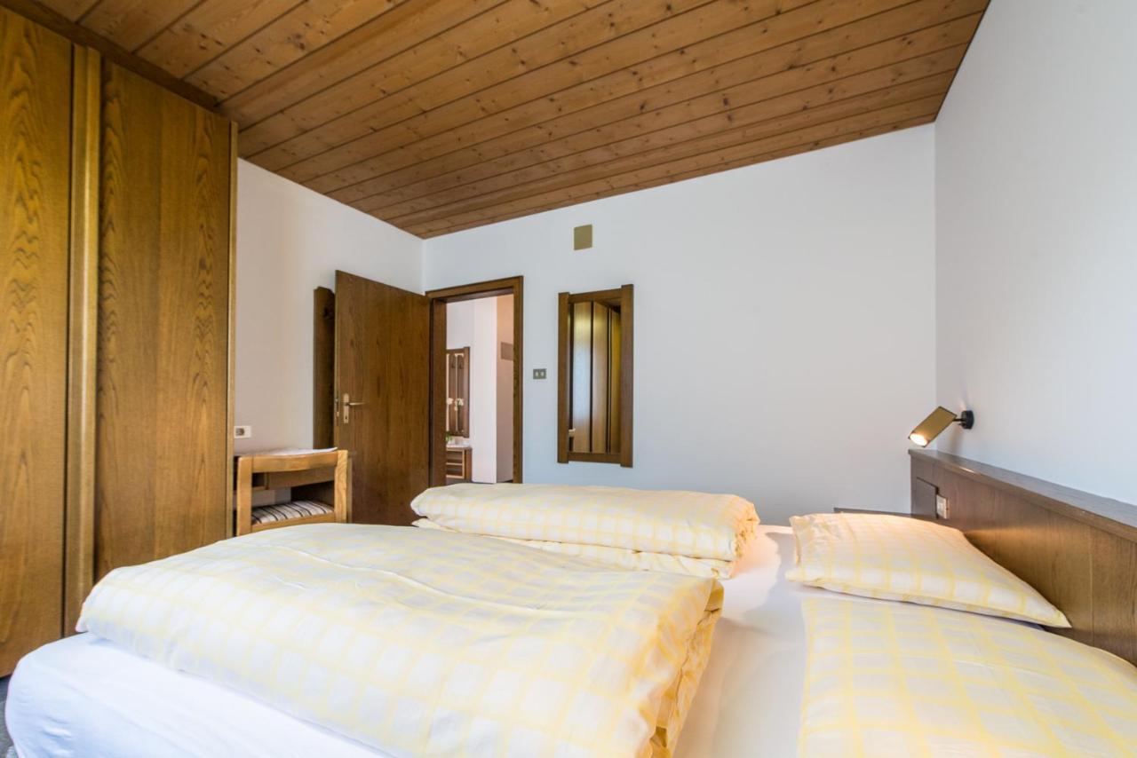 קמפו טורס Hotel Tubris מראה חיצוני תמונה